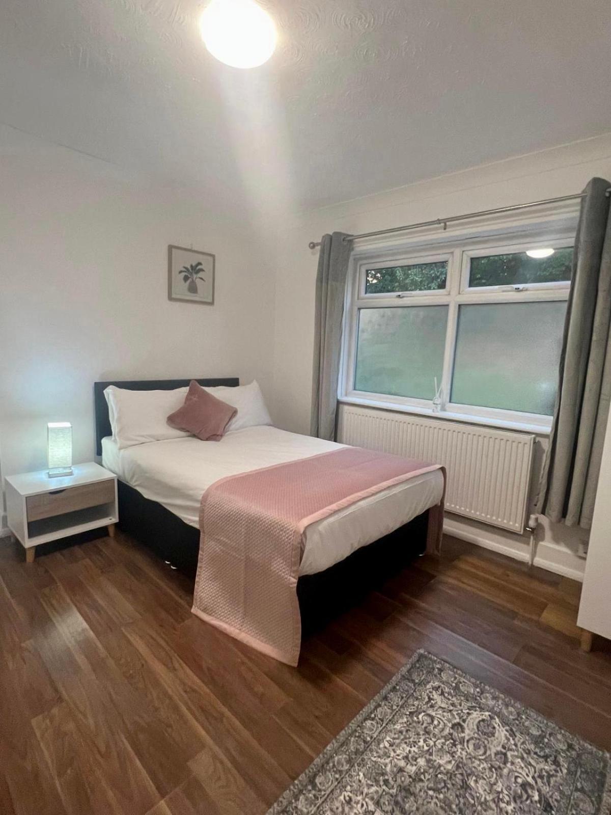 City Signature Apartments Кеймбридж Екстериор снимка